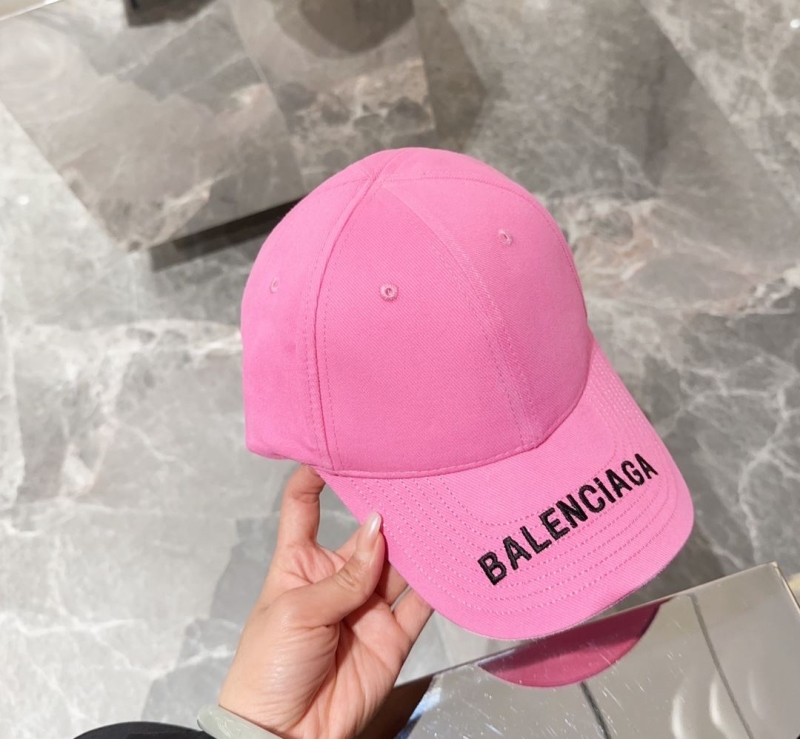 BALENCIAGA